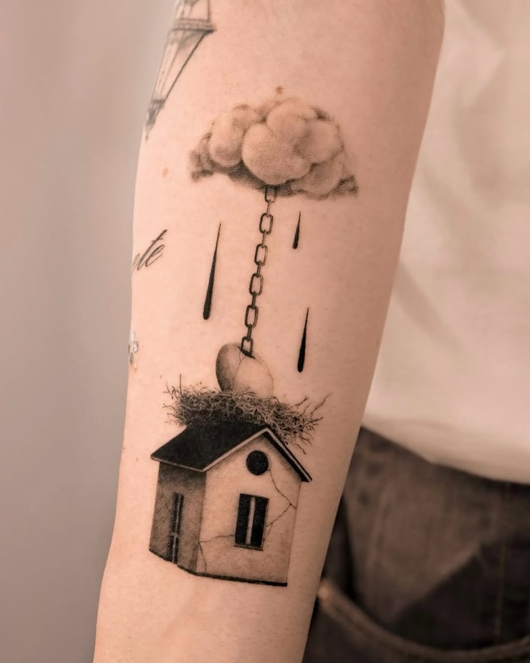 A unique blend of nature and home symbolism