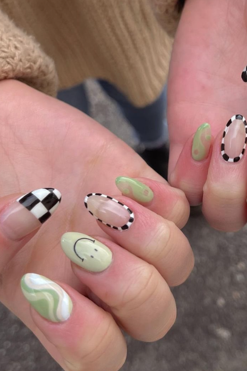 Feeling Happy? These 24 Smiley Face Nails Will Keep You in a Good Mood
