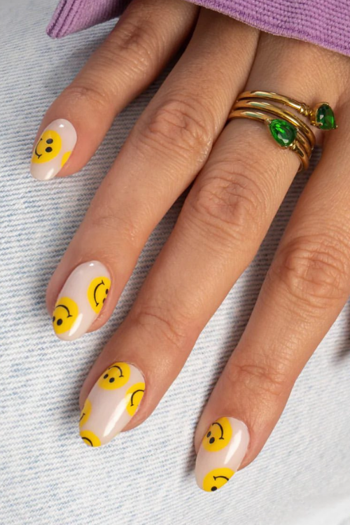Feeling Happy? These 24 Smiley Face Nails Will Keep You in a Good Mood