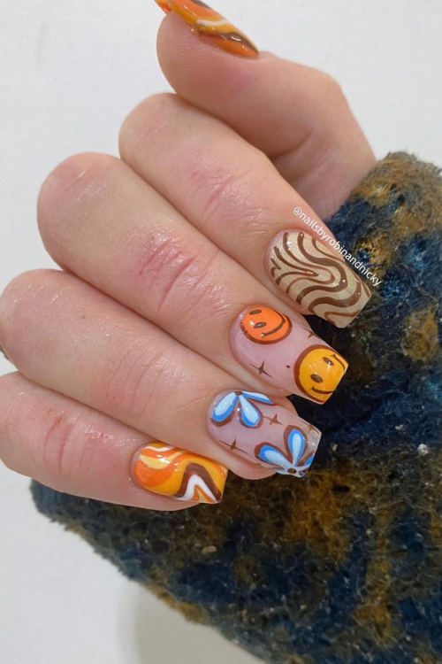 Feeling Happy? These 24 Smiley Face Nails Will Keep You in a Good Mood