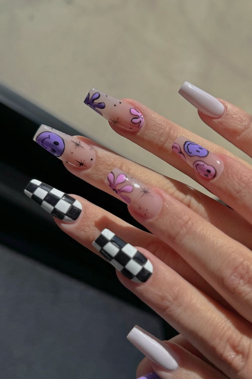 Feeling Happy? These 24 Smiley Face Nails Will Keep You in a Good Mood