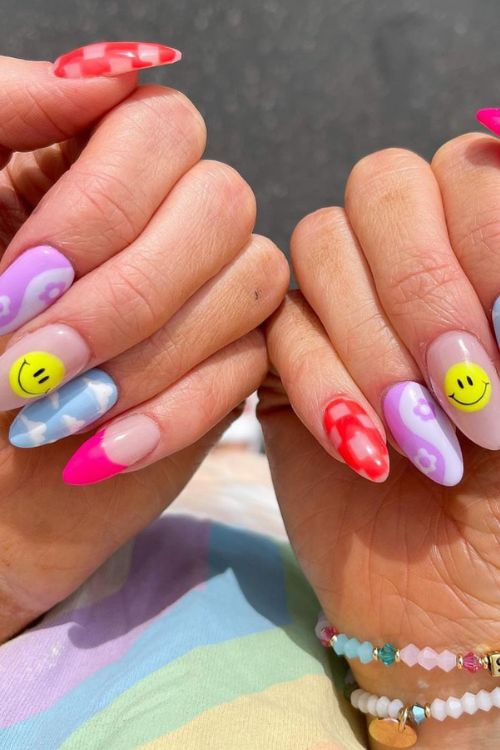 Feeling Happy? These 24 Smiley Face Nails Will Keep You in a Good Mood