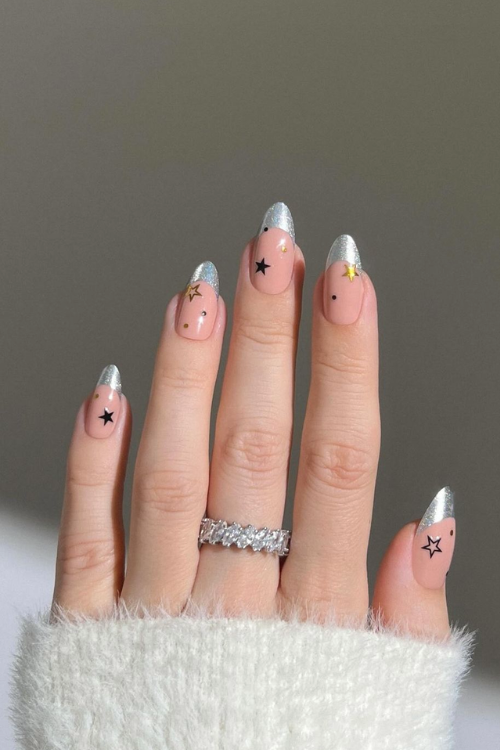 Glitter, Glam, and Midnight Magic: 36 New Years Nails Art to Make a Statement