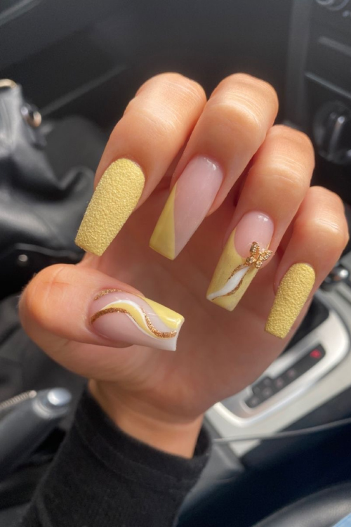 Obsessed? Same. Here Are 29 Butter Yellow Nails You Need Right Now!