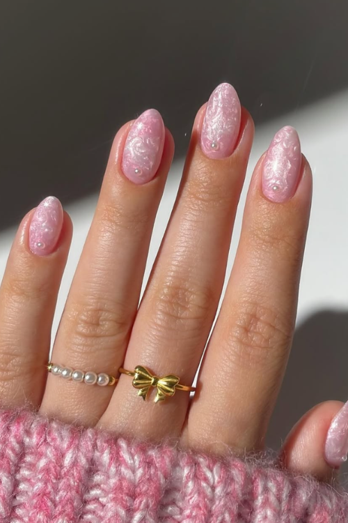 Santa Called—He Wants These 20 Pink Christmas Nails on the Nice List