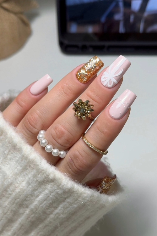 Santa Called—He Wants These 20 Pink Christmas Nails on the Nice List