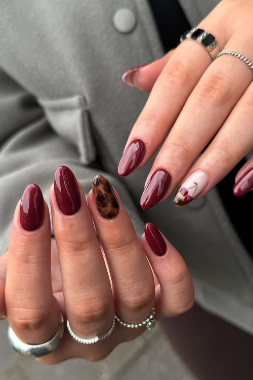 Sexy, Chic & a Little Mysterious—34 Dark Red Nails You’ll Not Stop Obsessing Over