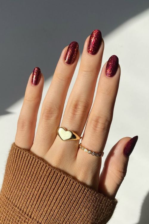 Sexy, Chic & a Little Mysterious—34 Dark Red Nails You’ll Not Stop Obsessing Over