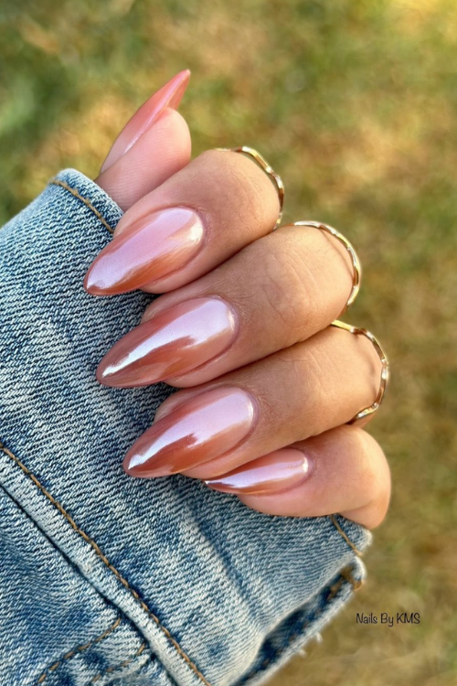 Sleek, Glossy, Irresistible – These Glazed Donut Nails Will Have You Dripping in Style