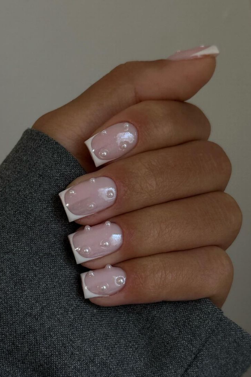 Sleek, Glossy, Irresistible – These Glazed Donut Nails Will Have You Dripping in Style