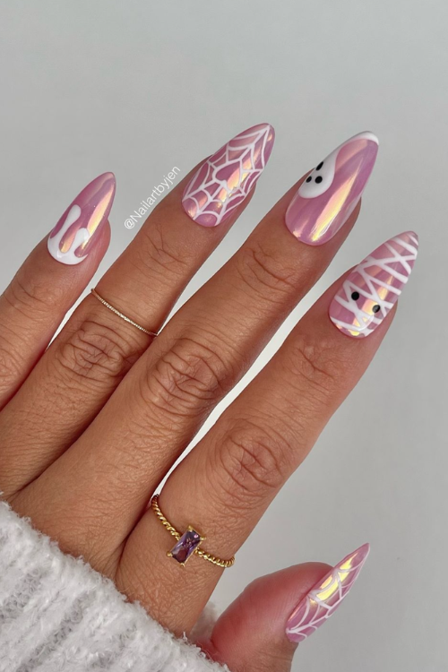 Sleek, Glossy, Irresistible – These Glazed Donut Nails Will Have You Dripping in Style