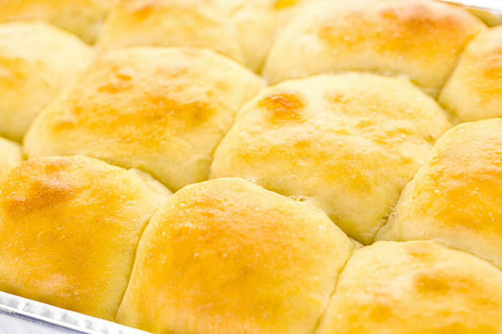Soft and Buttery Dinner Rolls Recipe