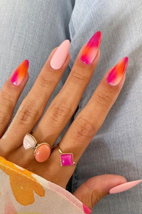 Sunset Nails Are the Moment—24 Designs That Are Just Too Pretty to Ignore