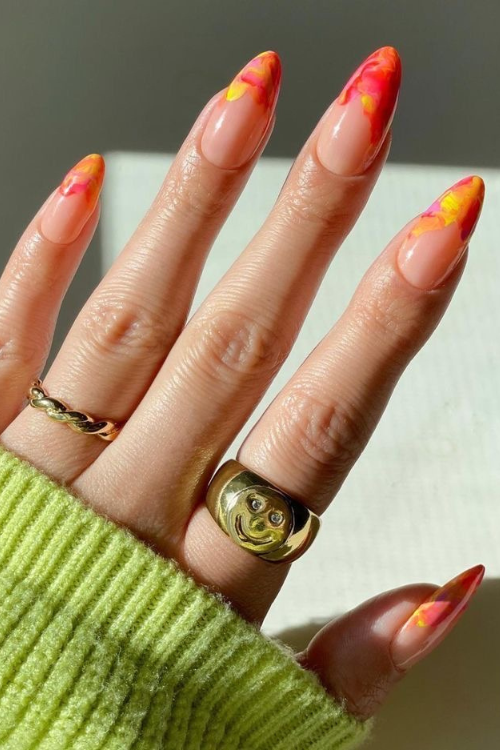 Sunset Nails Are the Moment—24 Designs That Are Just Too Pretty to Ignore