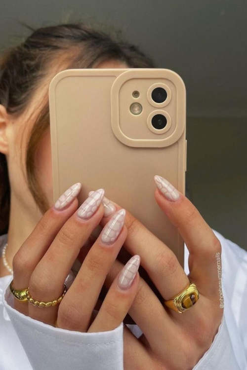 The It-Girl Manicure—27 Milky White Nails That Are Beyond Stunning