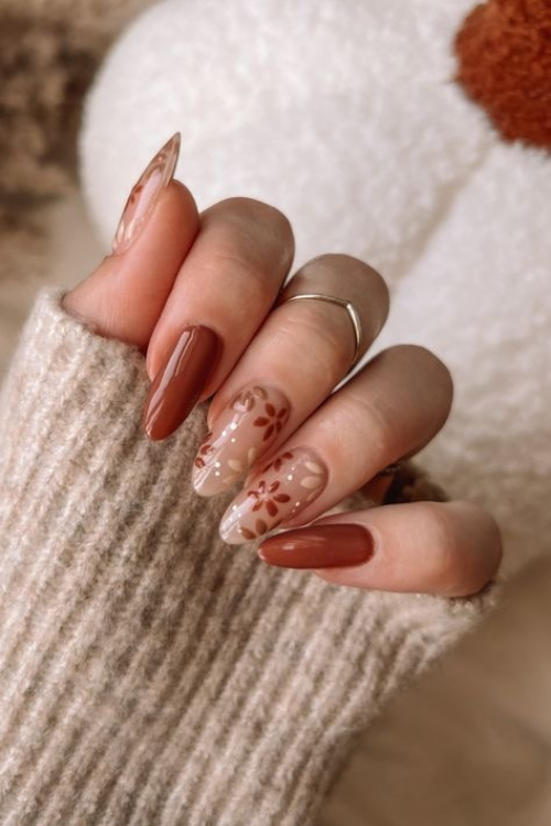 These 19 Cute Thanksgiving Nail Ideas Are Giving Pumpkin Spice & Everything Nice