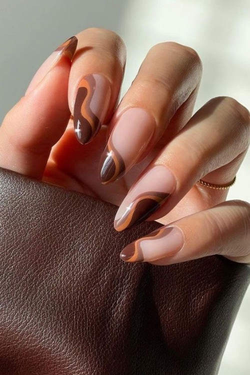 These 19 Cute Thanksgiving Nail Ideas Are Giving Pumpkin Spice & Everything Nice