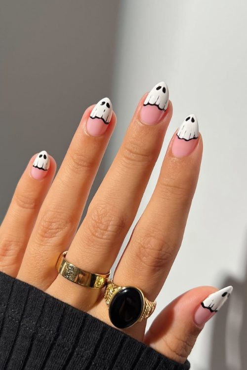 These 30 Halloween Nails Are a Whole Mood—Creepy, Chic & Kinda Addictive